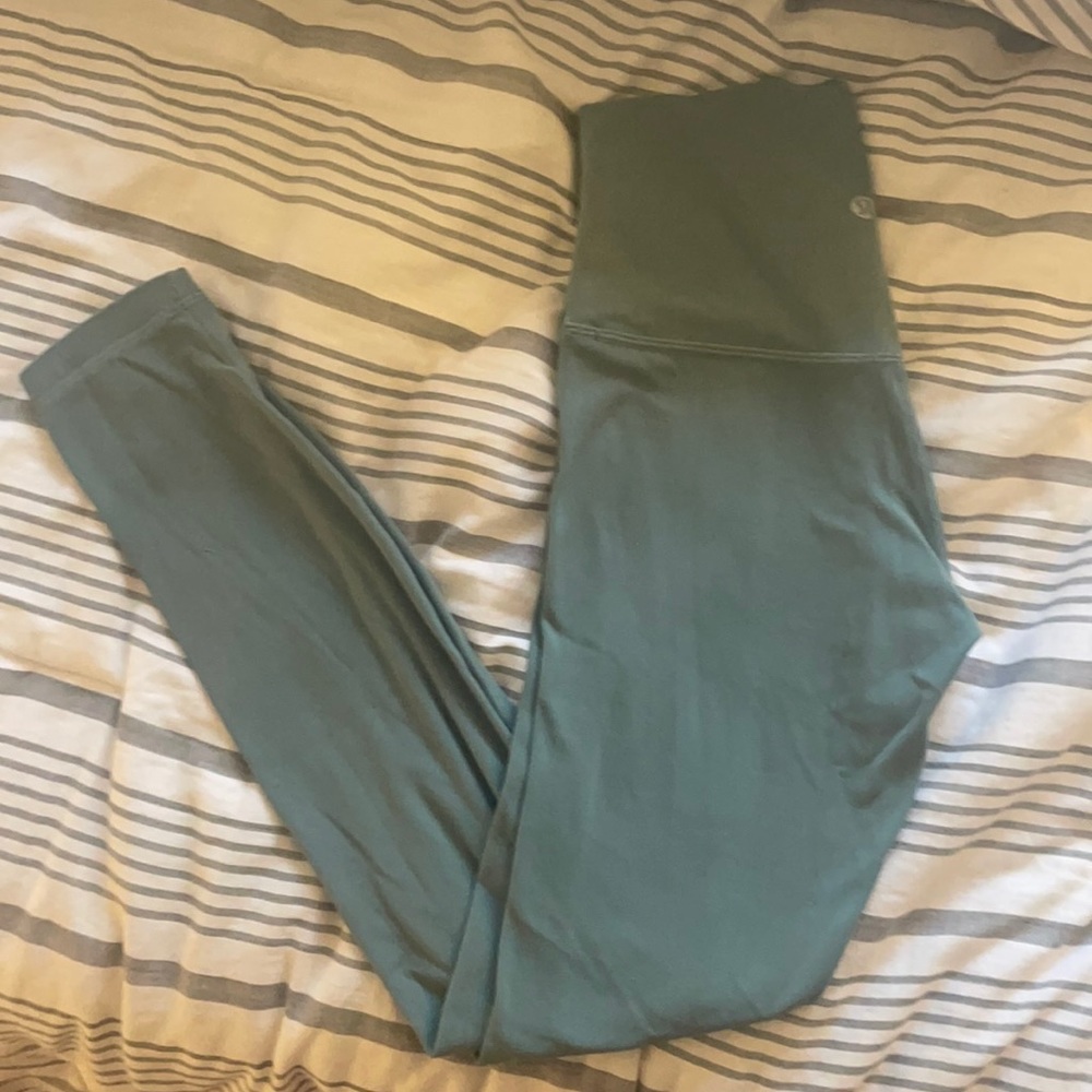 LuluLemon Align leggings 25’